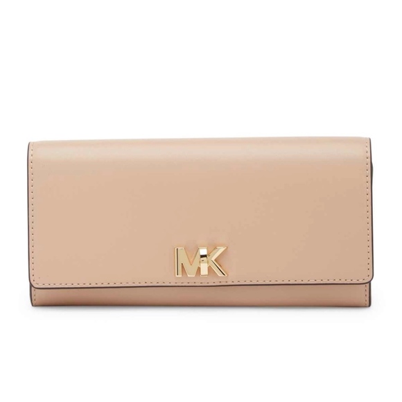Michael Kors Handbags - Michael Kors Mott Large Carryall Wallet